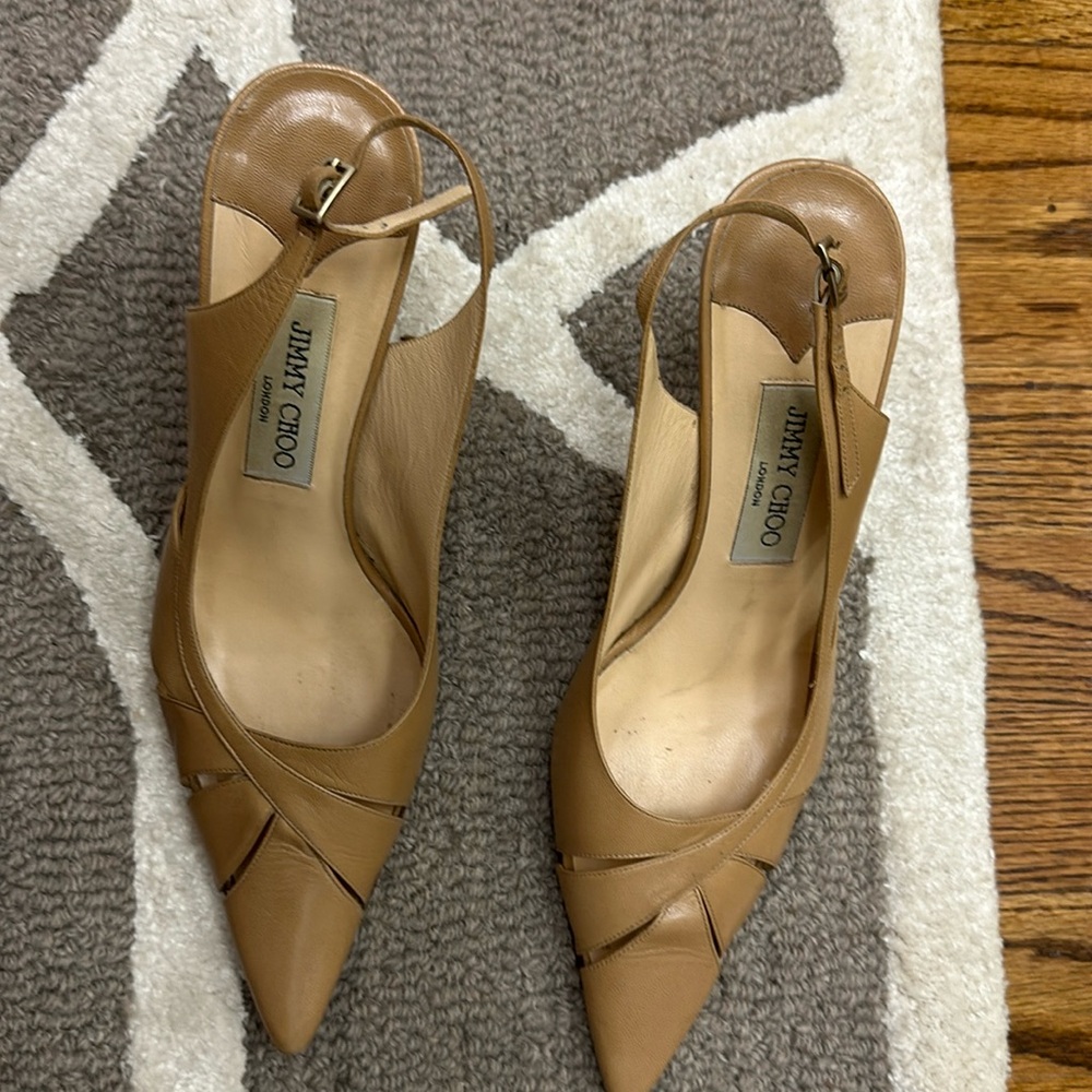 Lovely pair of Jimmy Choo heels. Light tan. Size 39